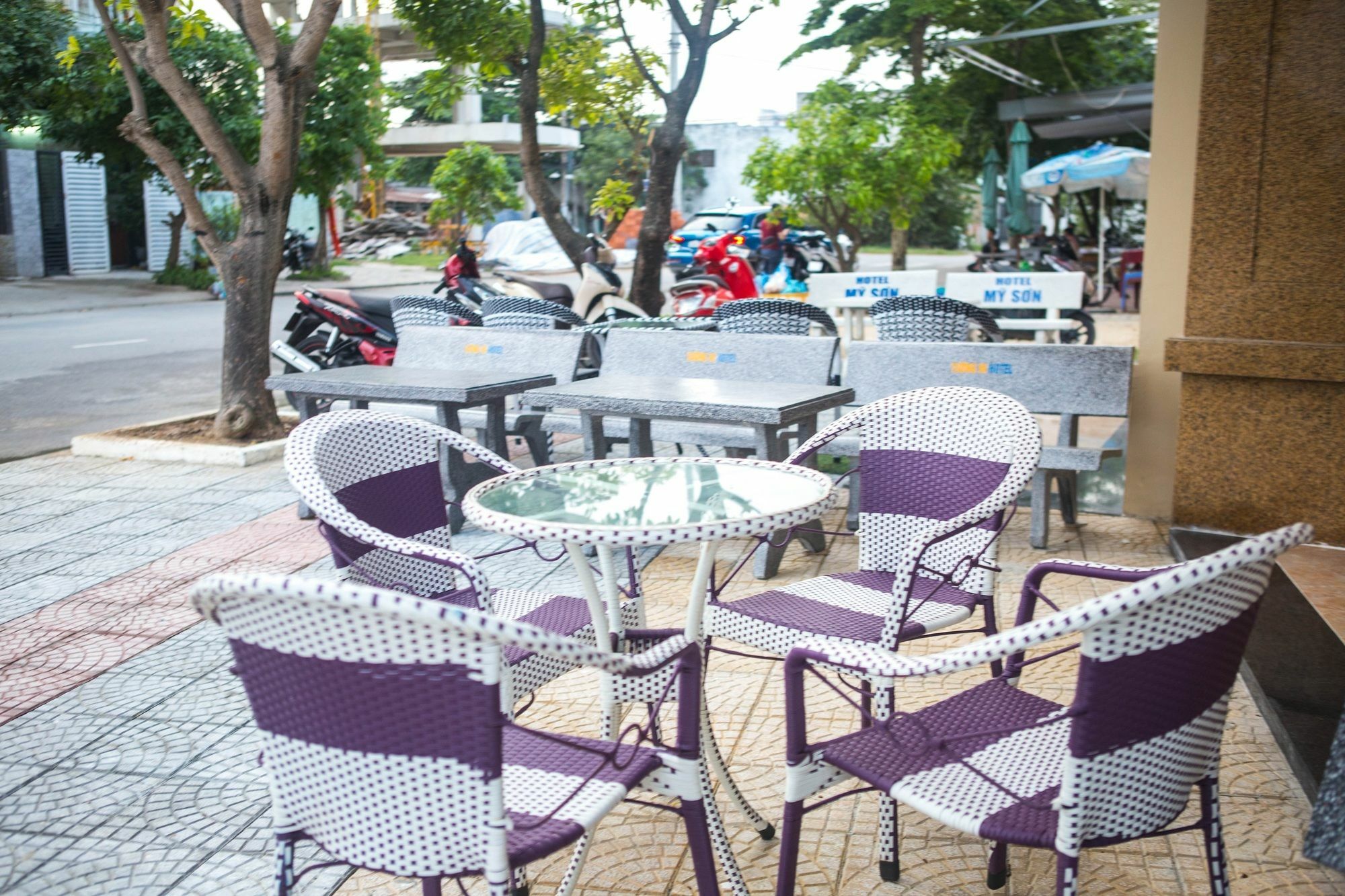Aha Tuong Ni Hotel Da Nang Exterior photo